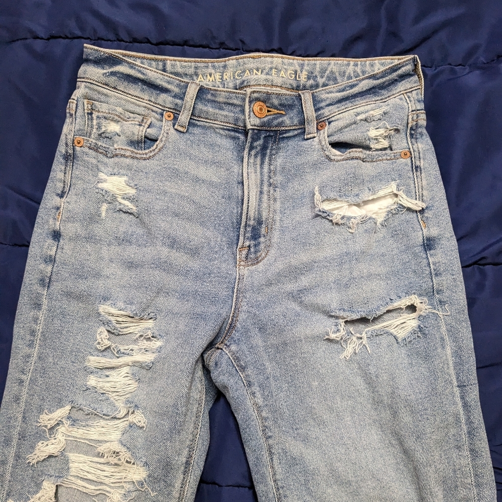 American eagle mom jeans destroyed with back of thigh slit - Picture 3 of 16